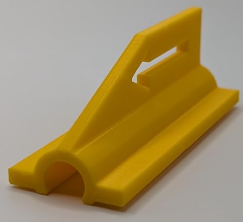 Disc Golf Next Tee Arrow, Marker, Flag, Discgolf Target Flag, Direction Arrow, Next Hole Marker, Set of 18 - color: Bright Yellow