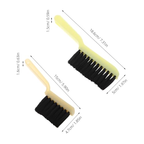 4pcs Pool Table Cleaning Brush Set for Felt and Fabric Surfaces Plastic Billiard Table Cleaner with Versatile Use and Easy Maintenance