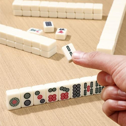 Ipetboom Mini Chinese Mahjong Set - 144 Tiles with 2 Dice and Travel Case - Standard Portable Mahjong Board Game Party Family Gathering Gift for Adult Beginner Players & Enthusiasts Elderly