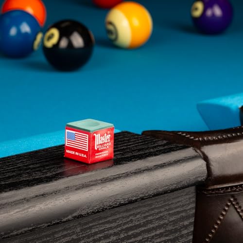 Master Billiard/Pool Cue Chalk Box, 12 Cubes - color: Spruce