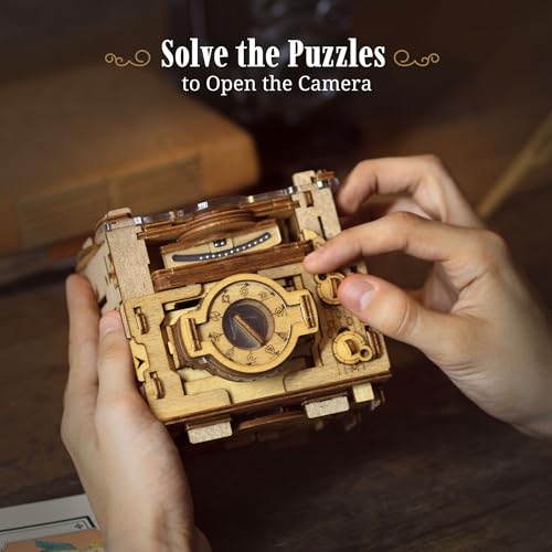 iDventure Cluebox PRO - Sherlock's Camera - Escape Room Game - sequential Puzzle Box - 3D Wooden Puzzle for Adults - Brain Teaser - Birthday Gift Gadget for Men and Women - Money Box - color: Camera of Sherlock Holmes