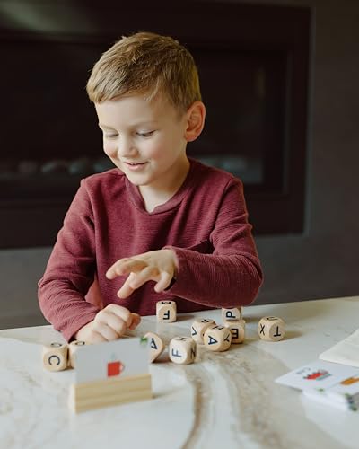 Chuckle & Roar Happy Little Spelling Bee Dice Game for Kids Ages 3-7+ – Educational Word & Letter Learning Game with 100 First Words, 10 Wooden Letter Dice, 5 Grow-With-Me Spelling Games & Storage Bag