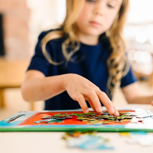 Melissa & Doug Take-Along Magnetic Jigsaw Puzzle Set – On the Farm (2 x 15 Piece) Travel Activity Toy for Preschoolers and Kids Ages 3+ - FSC Certified - style: Farm