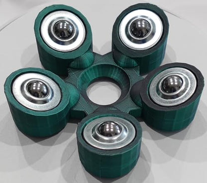 Bowling Ball Spinner - color: Green and Black