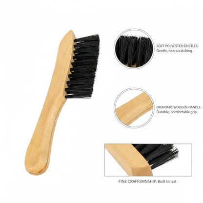 Billiard Table Felt Cleaning Brush with Soft Polyester Bristles and Wooden Handle for Pool Table Maintenance - size: 8.19 x 1.77 x 0.79 in