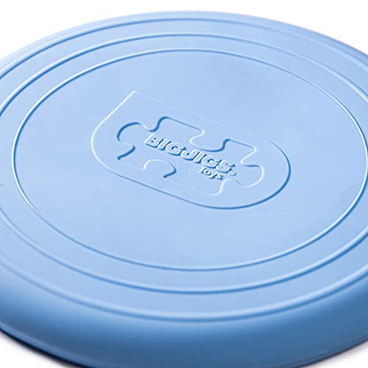 Bigjigs Toys Frisbee Flying Disc (Powder Blue) - Silicone Frisbee for Kids, Quality Flying Saucers, Beach Toys & Garden Toys, Holiday Toys for Toddlers - color: Powder Blue