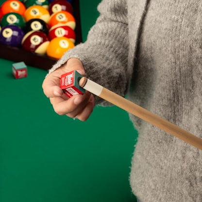 Master Billiard/Pool Cue Chalk Box, 12 Cubes - color: Spruce