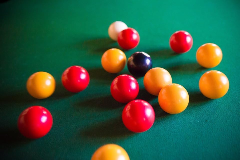 Billiard Balls Pool Table Ball Set - size: 2-1/4 Inch Red Yellow