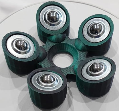 Bowling Ball Spinner - color: Green and Black