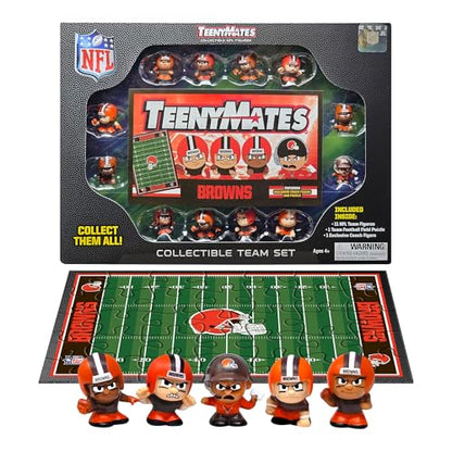 Party Animal TeenyMates NFL Action Figures Gift Set, with 11 Player Figures, Coach & Collectible Field Puzzle, NFL Football Toys for Kids & Fans