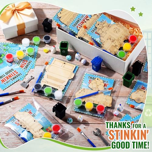 Saypacck 24 Pcs Garbage Truck Party Favors Wooden Painting Craft Kits Birthday Party Supplies with Organza Bag for Goodie Bags Fillers Adult Thank You Gifts - style: Garbage Truck
