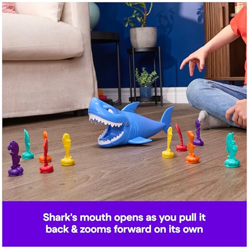 Spin Master Games, Shark Strike, Bowling Game with Wind-Up Jaw-Chomping Action, Easy Activity Toy for Preschoolers, Fun for Kids & Family, 2-4 Players, for Ages 5 & Up
