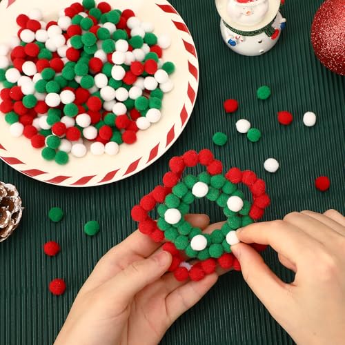 SEPGLITTER 1000 Pcs Christmas Red Green White Pom Poms Balls for Crafts | 1cm Mini Size, Christmas Puff Balls, DIY Crafts Making, Handmade Projects, Xmas Holiday Party Supplies Decoration - style: Red Green White Style